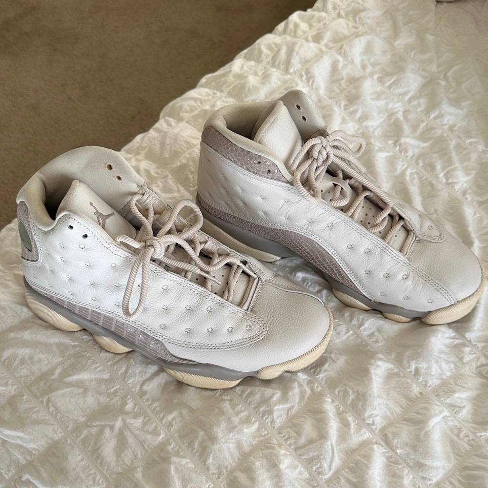 Women’s Jordan Retro 13’s Phantom